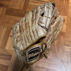 Vintage Wilson Joan Joyce Autograph Model Brown Leather Softball Glove RH Throw A9831
