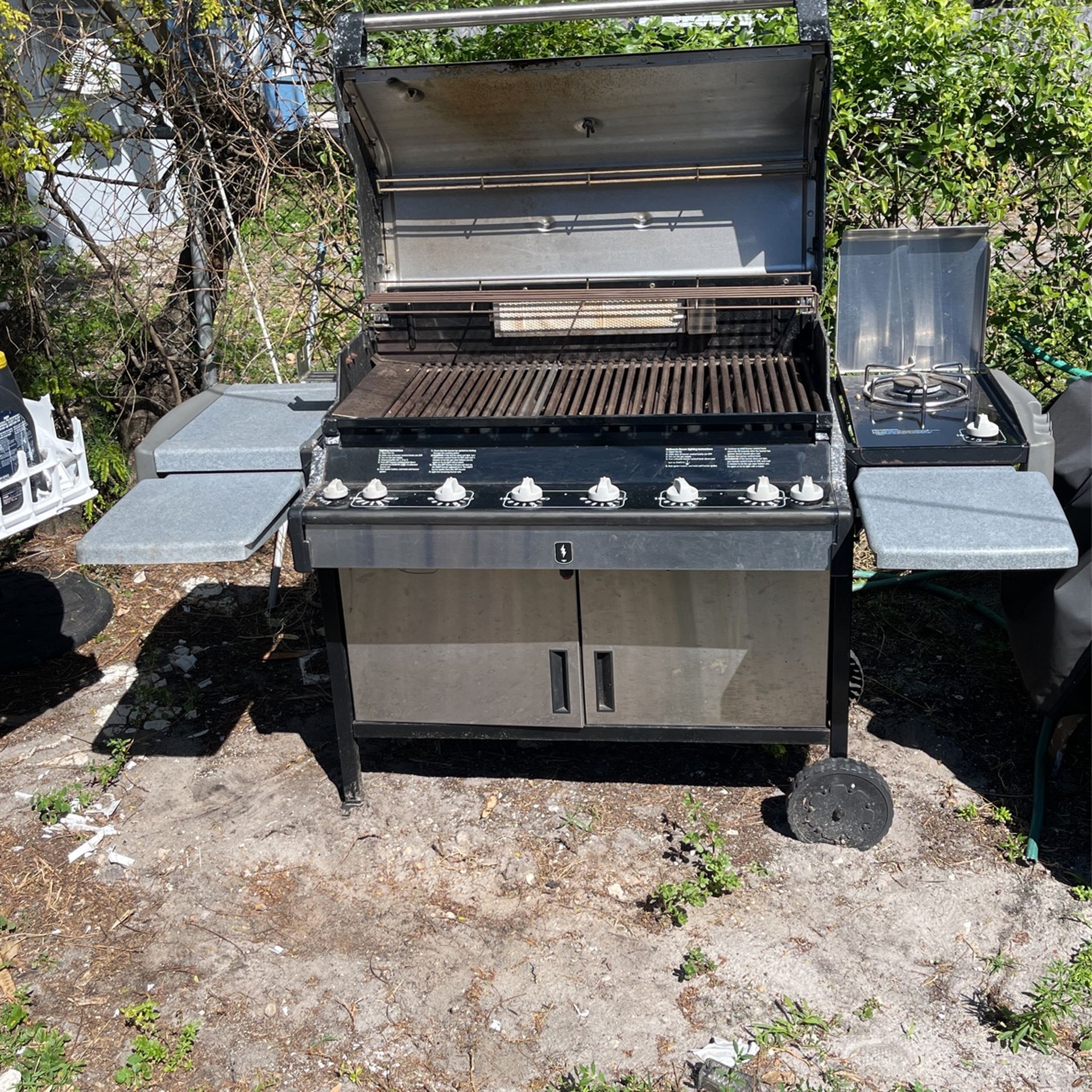 er Summit Gold Stove for Sale in Lake Worth, FL OfferUp