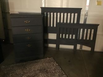 Bedroom set