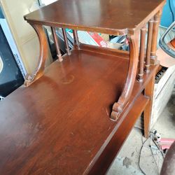 Mermans End table 1