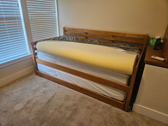 Daybed with Trundle