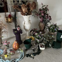 Flower Pots , Flowers Arrangements And More 