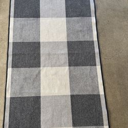 3x5 Ruggable Rug
