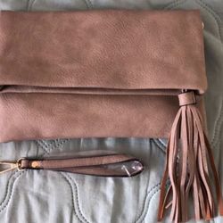 Austin Moriah Clutch