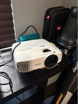 Epson Cinema 2150 Projector