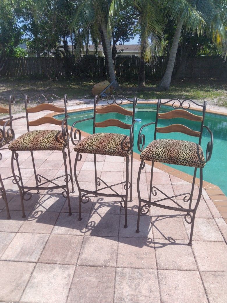 bar stools (set of 4)