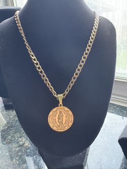 Jesus Medallion Necklace 