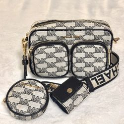 Michael Kors Logo Jacquard Jet Set Item Medium Pocket Crossbody With Attachments Black Multi