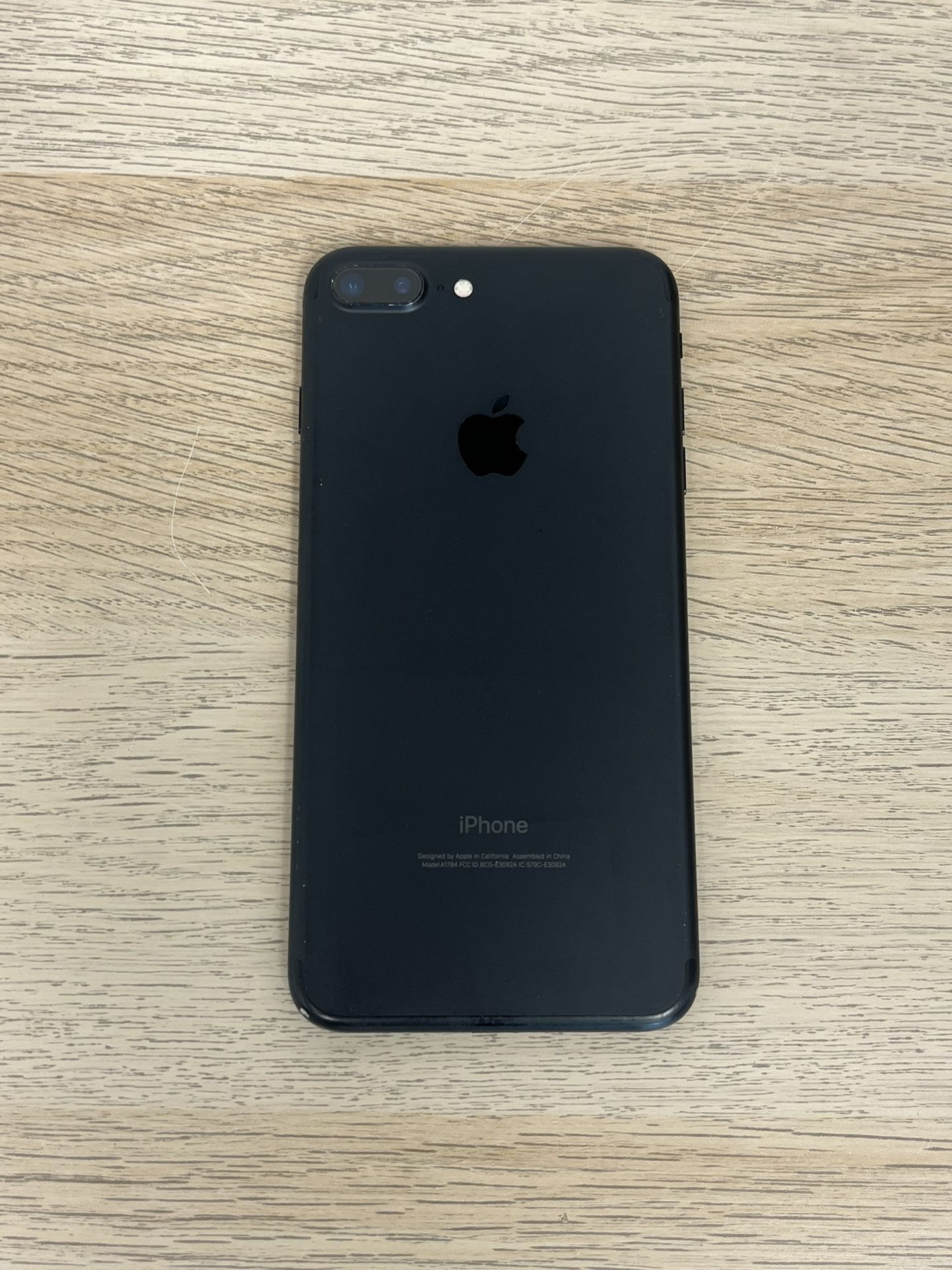 iPhone 7 Plus - Unlocked - 256GB