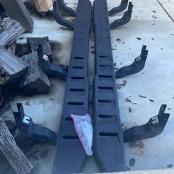 2023 Nissan Titan Pro 4X  Running Boards 