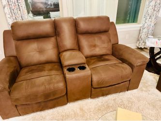 Premium 3-Piece Plush Microfiber Reclining Living Room Set – Excellent Condition! (Purchased $2773)