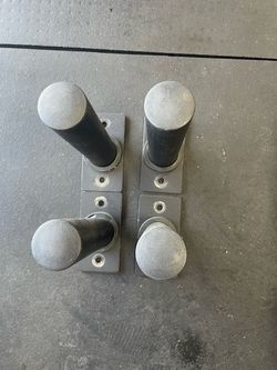 Wall mount Olympic weight storage