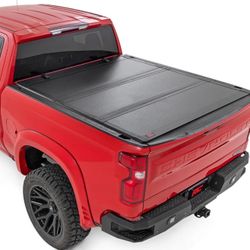 Rough Country Hard Tri-Fold Truck Bed Tonneau Cover For Chevy Silverado & GMC Sierra 1500 (2019-2025) - Aluminum Flip-Up Folding Bed Cover, Fits 5'10 