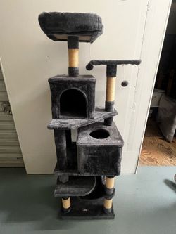 Dark grey Cat Tree in great condition