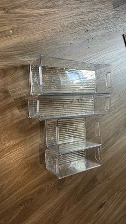 Clear storage bin