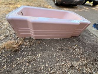 Vintage Pink Bathtub