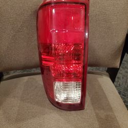 Ford F250 F350 Super Duty Pickup Taillight