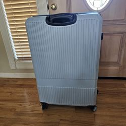 Reebok Hard Shell Roll Suitcase 