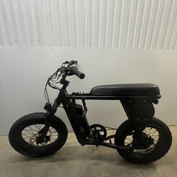 Juiced Bikes Camp Scrambler E-Bike + Chain Lock