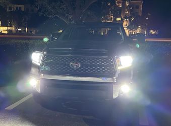 Automotive Led Headlight Fog Light Conversion Halogen To Led Conversion Bulbs, All Sizes And Style In Stock! Bright 6000k White In Color Luces