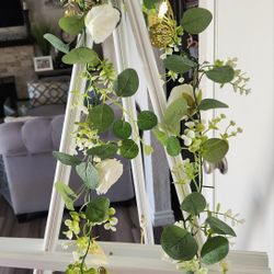 5 Foot Swag Roses/ Eucalyptus 