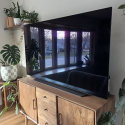 65” Samsung Smart TV