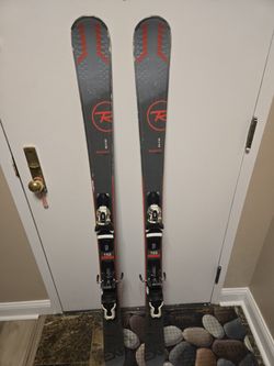 152cm Rossignol Skis 