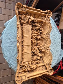 29"L // 17" W// 4"D, THE LAST SUPPER// Resin sculpture,  in perfect condition like new