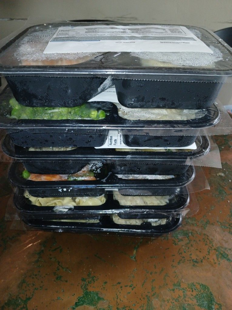 Free Food Trays