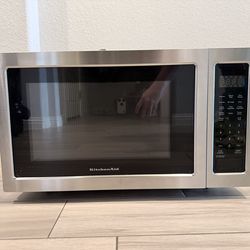 Kitchen Aid Microwave (FREE)