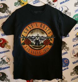 2016 Las Vegas Nevada Guns N Roses Hard Rock Heavy Metal Concert Tour Band Tee Shirt