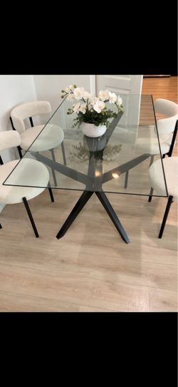 Glass dining table