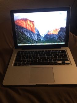 MacBook 2010