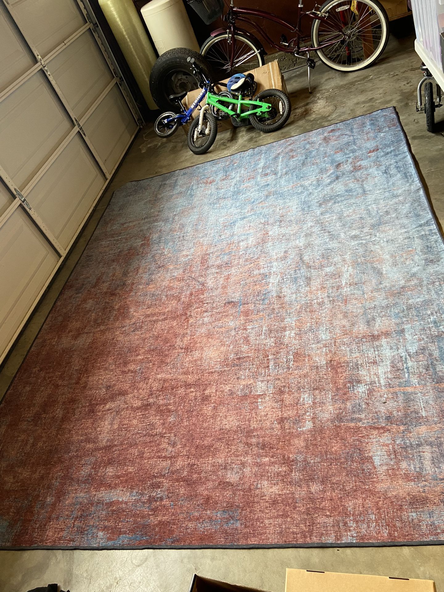 Large Ruggable Rug