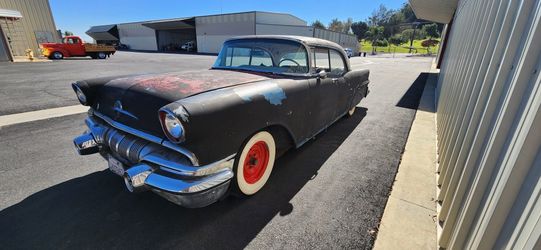 1957 Pontiac Star Chief