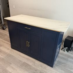 Island Kitchen