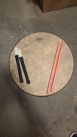 Remo Kids Percussion Gathering Drum with sticks & brushes
