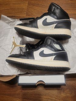 Size 5.5 Youth Shoes