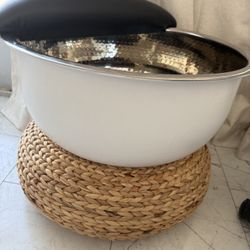 Pedicure Bowl And Riser