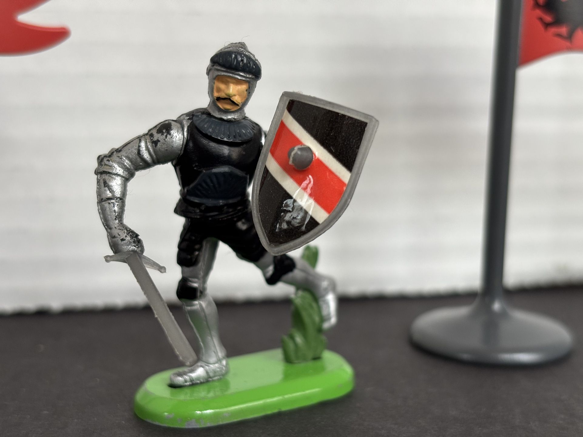 KNIGHT FIGURE