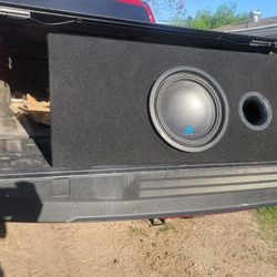 Alpine Car Audio Type S Series Sub Dual 2 Ohm 1200W Peak 12" Subwoofer excellent working condition 