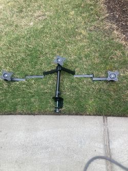 3 Monitor Desk Mount