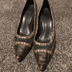 Fendi Heels Classic Pattern Great Condition 