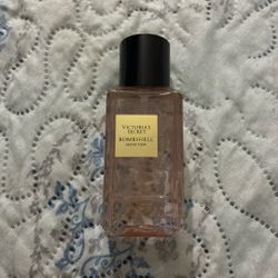 Victoria Secret Bombshell Perfume 