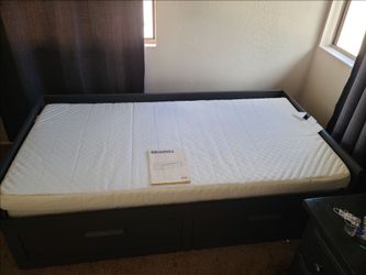 BRIMNES
Daybed frame with 2 drawers