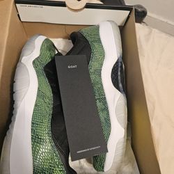 Snakeskin 11's Sz 10.5 