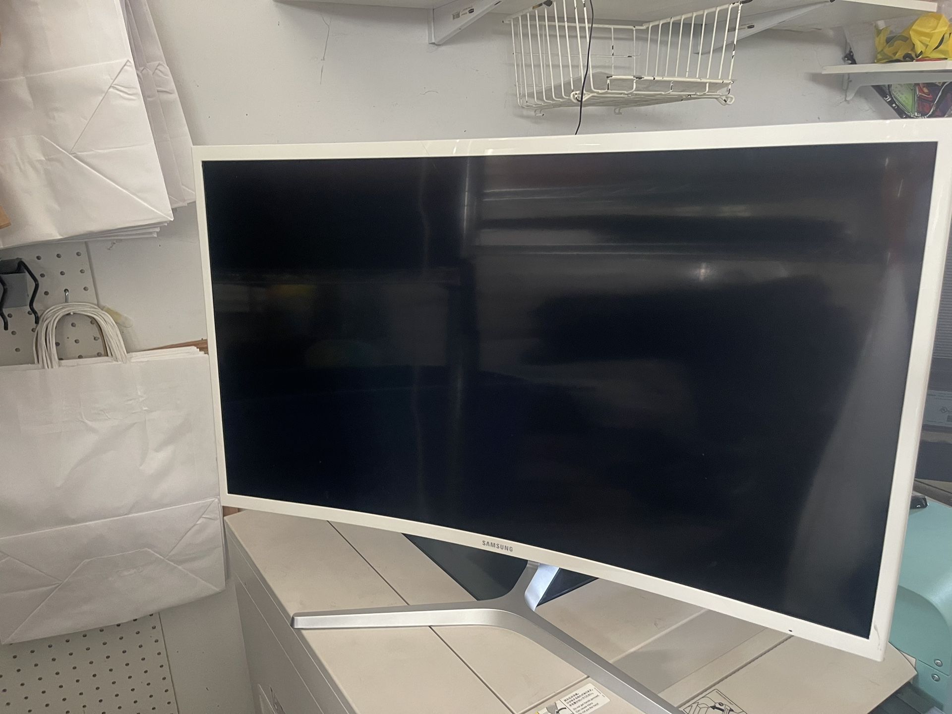 Samsung 32” Curved monitor - 2 Available