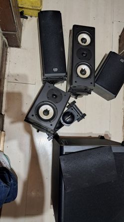 Home Speaker And Sub Everything Works Price Is Obo