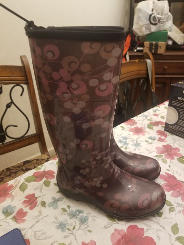 Kamik, Lady's rain boots 6