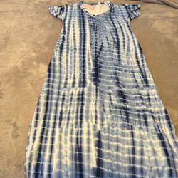 Maxi Dress New For $20
